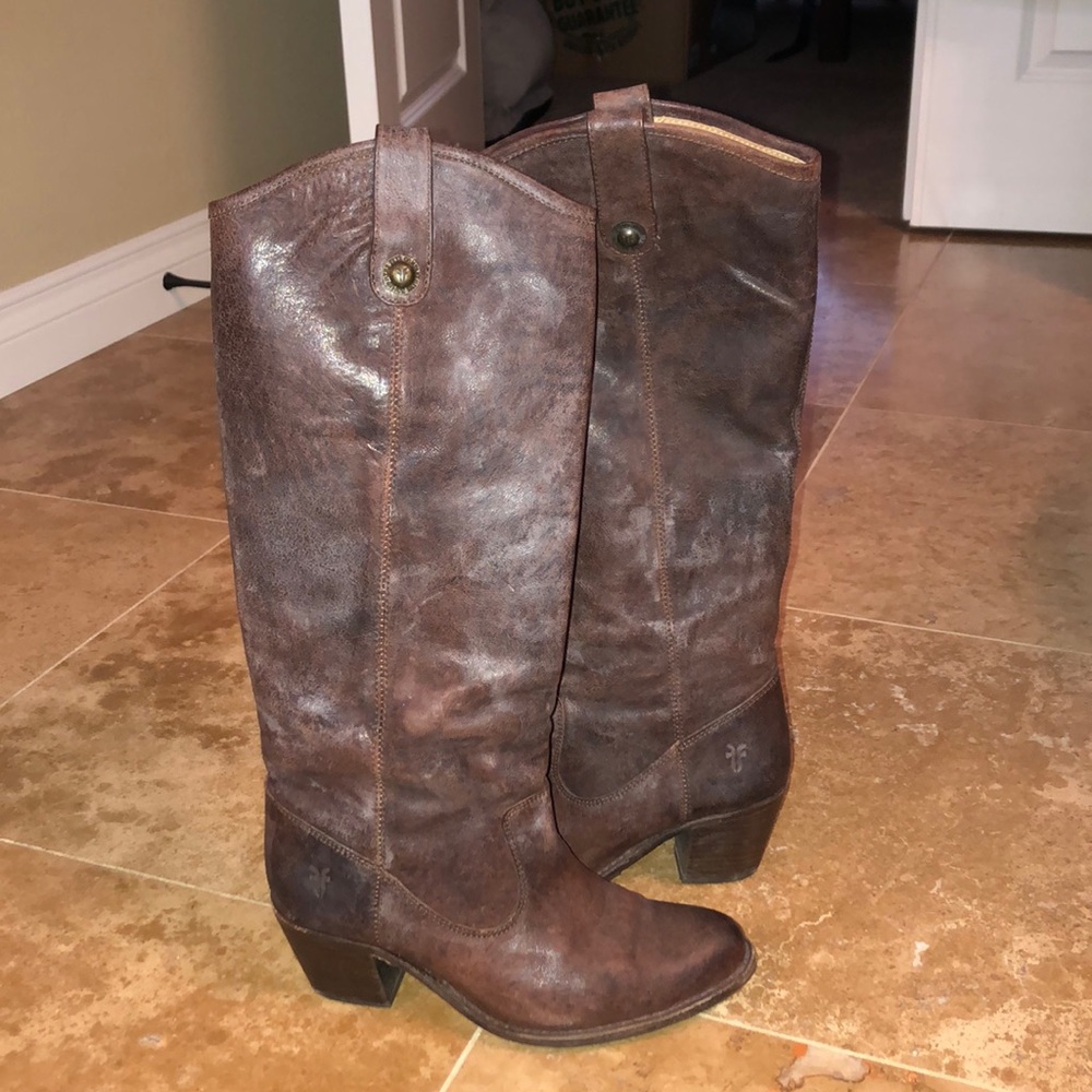 Frye Jackie button boots